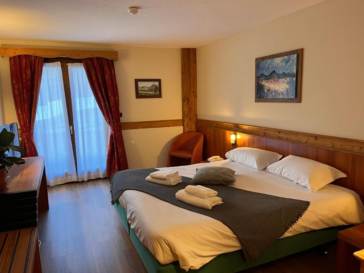 Hotel De Champoluc Exteriér fotografie